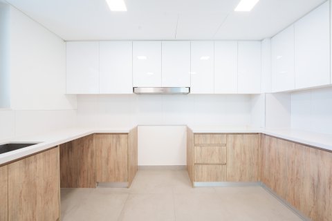 ویلا برای اجاره در Yas Island، Abu Dhabi، امارات متحده عربی 3 خوابه ، 348 متر مربع ، شماره 764431 - تصویر 13