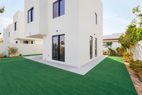 ویلا برای اجاره در Yas Island، Abu Dhabi، امارات متحده عربی 3 خوابه ، 348 متر مربع ، شماره 764431 - تصویر 1