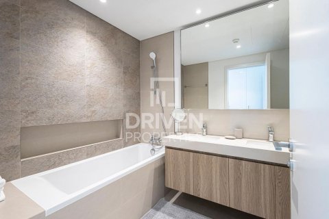 Apartament në Downtown Dubai (Downtown Burj Dubai), Dubai, Emiratet e Bashkuara Arabe 3 dhoma gjumi, 161 m2. № 603079 - Foto 12