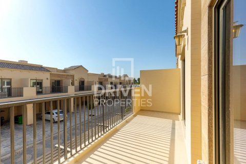 Rumah bandar di Jumeirah Golf Estates, Dubai, UAE 3 bilik tidur, 138 meter persegi № 603076 - foto 18