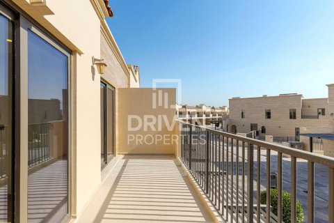 Rumah bandar di Jumeirah Golf Estates, Dubai, UAE 3 bilik tidur, 138 meter persegi № 603076 - foto 25