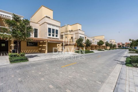 تاون هاوس للإيجار في Damac Lagoons، دبي، الإمارات العربية المتحدة 4 غرفة نوم ، 144 متر مربع ، رقم 765546 - صورة 26