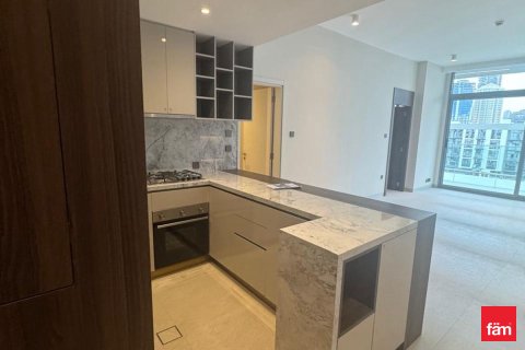 Lägenhet till försäljning i Dubai, UAE 1 sovrum, 81.9 kvm Nr. 696770 - fotografi 2