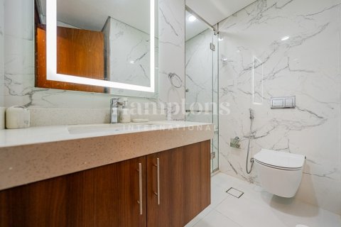 Business Bay, Dubai, संयुक्त अरब अमीरात में अपार्टमेंट, 2 बेडरूम, 144.929 वर्ग मीटर, संख्या 701132