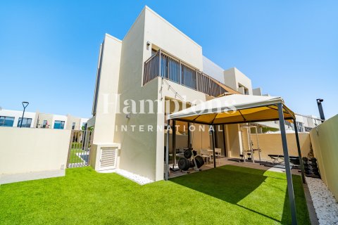 Dubai South (Dubai World Central), UAE의 임대용 타운하우스 침실 4개, 277.12964900제곱미터 번호 701135 - 사진 5
