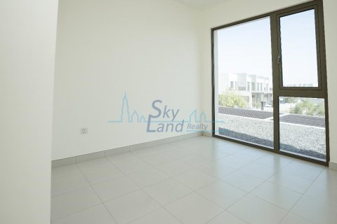 Вилла Dubai South (Dubai World Central), Дубай, БАӘ-да 3 жатын бөлмелер, 163 м² № 678687 - фото 15