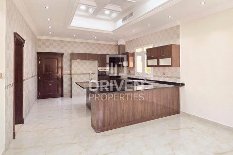 Βίλα σε The Villa, Dubai, ΗΑΕ 4 υπνοδωμάτια, 570.24 τ.μ. Αρ. 765548 - φωτογραφία 14