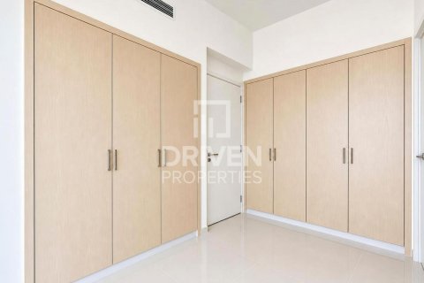 Willa do wynajęcia w Dubai, ZEA 6 sypialnie, 426.7 mkw., nr 765549 - zdjęcie 9