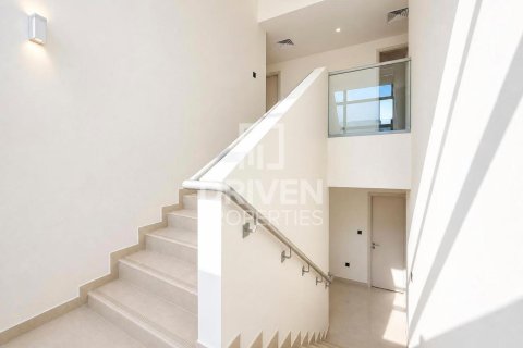 Willa do wynajęcia w Dubai, ZEA 6 sypialnie, 426.7 mkw., nr 765549 - zdjęcie 3