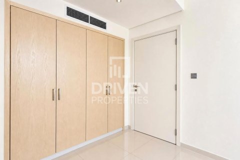 Willa do wynajęcia w Dubai, ZEA 6 sypialnie, 426.7 mkw., nr 765549 - zdjęcie 15