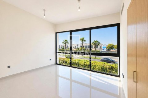 Willa do wynajęcia w Dubai, ZEA 6 sypialnie, 426.7 mkw., nr 765549 - zdjęcie 8