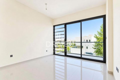 Willa do wynajęcia w Dubai, ZEA 6 sypialnie, 426.7 mkw., nr 765549 - zdjęcie 12