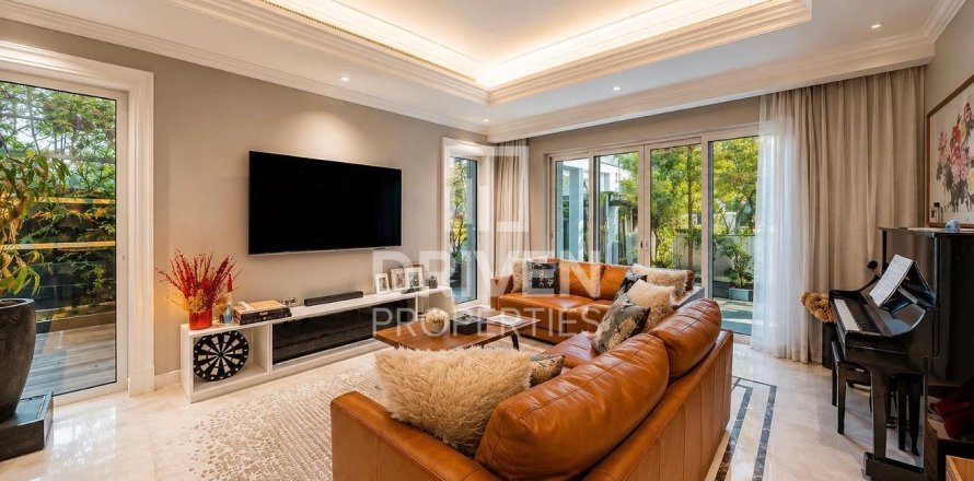 Villa a Mohammed Bin Rashid City, Dubai, EAU 4 camere da letto, 873.29 mq. № 765552