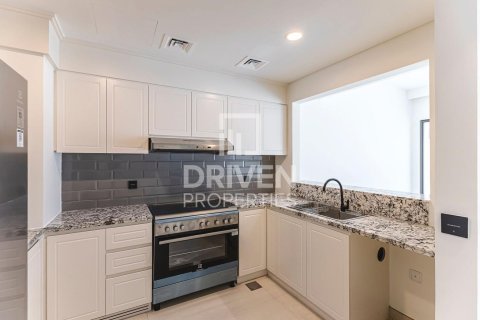 Řadový dům v Damac Lagoons, Dubai, SAE 4 ložnice, 145.21 m² Č.: 765547 - fotografie 13