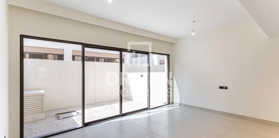 Villetta a schiera a Damac Lagoons, Dubai, EAU 4 camere da letto, 145.21 mq. № 765547
