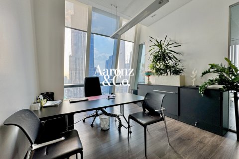 Office in Downtown Dubai (Downtown Burj Dubai), UAE 230 sq.m. № 692824 - photo 10