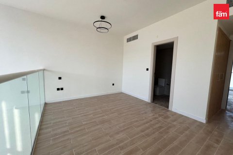 Vilë në Dubai, Emiratet e Bashkuara Arabe 4 dhoma gjumi, 202.7 m2. № 760928 - Foto 8