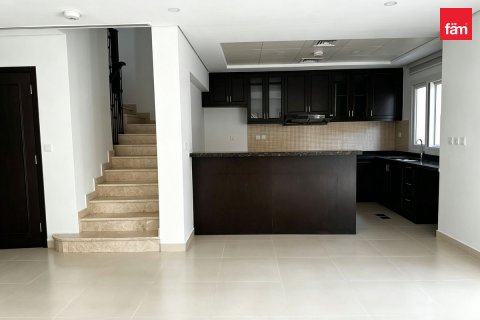 Vila v Dubai, SAE 3 ložnice, 259.9 m² Č.: 760924 - fotografie 9