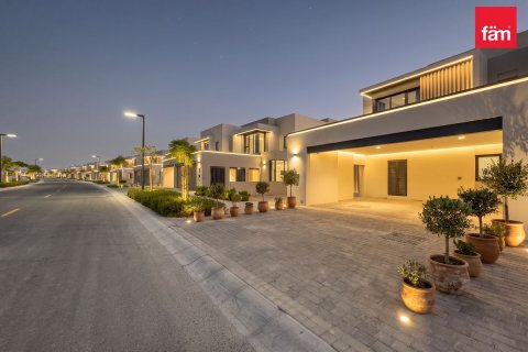 Maison de ville à Jebel Ali, Dubai, EAU: 4 chambres, 252 m2 № 760925