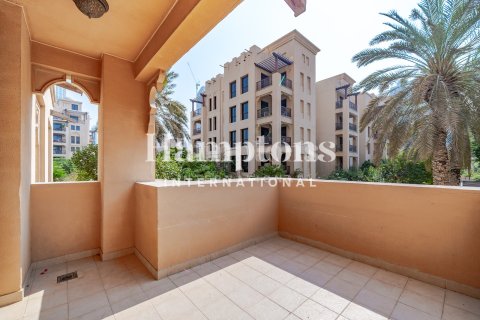 Пәтер Old Town, Дубай, БАӘ-да 1 жатын бөлме, 92.15977600 м² № 650899 - фото 1