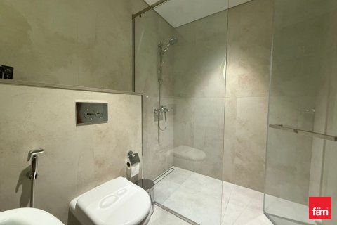 Apartment til salg i Dubai Studio City, Dubai, UAE 1 soveværelse, 61.8 kvm № 727887 - foto 8