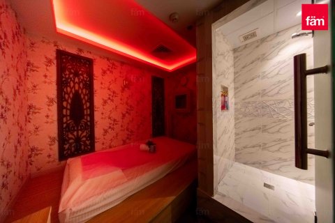 Dyqan në Dubai, Emiratet e Bashkuara Arabe 93 m2. № 601319 - Foto 14
