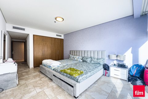 Apartment in Dubai, UAE 2 bedrooms, 152.7 sq.m. № 601318 - photo 13