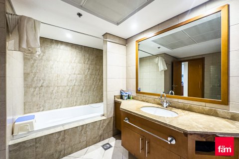 Apartment in Dubai, UAE 2 bedrooms, 152.7 sq.m. № 601318 - photo 20