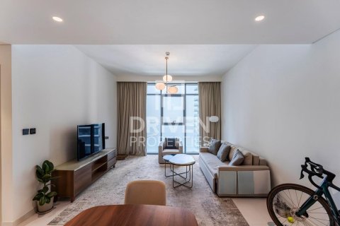 Διαμέρισμα σε Dubai Harbour, Dubai, ΗΑΕ 1 υπνοδωμάτιο, 68 τ.μ. Αρ. 683911 - φωτογραφία 2