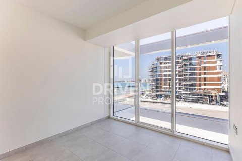 Huoneisto Palm Jumeirah, Dubai, Arabiemiraatit 3 makuuhuonetta, 268 m2 № 684013 - kuva 12