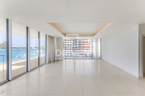 Huoneisto Palm Jumeirah, Dubai, Arabiemiraatit 3 makuuhuonetta, 268 m2 № 684013 - kuva 5