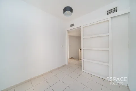 Villa zur Miete in The Springs, Dubai, VAE 3 Schlafzimmer, 281 m2 Nr. 650001 - Foto 12