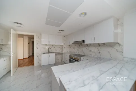 Villa zur Miete in The Springs, Dubai, VAE 3 Schlafzimmer, 281 m2 Nr. 650001 - Foto 5