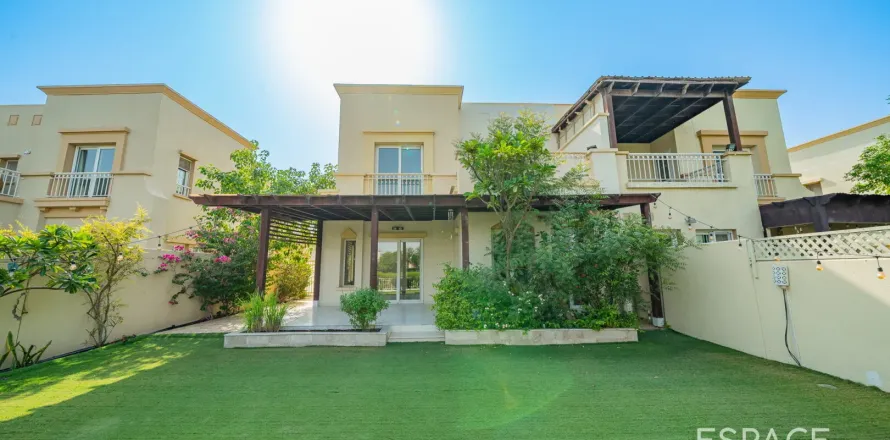 Villa in The Springs, Dubai, VAE: 3 Schlafzimmer, 281 m2 Nr. 650001