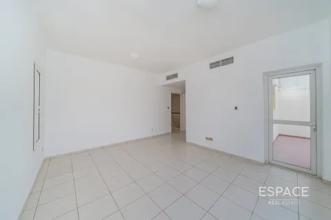 Villa zur Miete in The Springs, Dubai, VAE 3 Schlafzimmer, 281 m2 Nr. 650001 - Foto 14