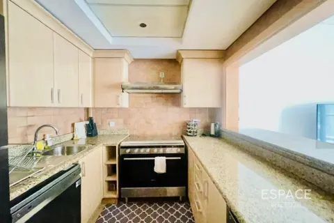 Wohnung zur Miete in Palm Jumeirah, Dubai, VAE 2 Schlafzimmer, 147 m2 Nr. 649998 - Foto 4