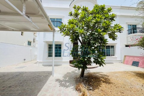 Villa uthyres i Umm Suqeim, Dubai, UAE 4 sovrum, 371.6 kvm Nr. 662065 - fotografi 35