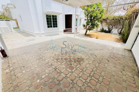 Villa uthyres i Umm Suqeim, Dubai, UAE 4 sovrum, 371.6 kvm Nr. 662065 - fotografi 36
