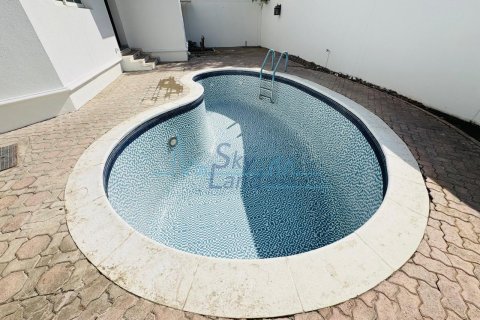 Villa uthyres i Umm Suqeim, Dubai, UAE 4 sovrum, 371.6 kvm Nr. 662065 - fotografi 20