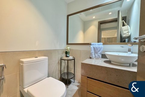 Jumeirah Beach Residence, Dubai, UAE의 판매용 아파트 침실 3개, 214제곱미터 번호 667602 - 사진 21