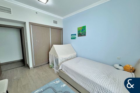 Jumeirah Beach Residence, Dubai, UAE의 판매용 아파트 침실 3개, 214제곱미터 번호 667602 - 사진 17