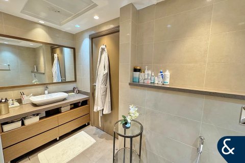 Jumeirah Beach Residence, Dubai, UAE의 판매용 아파트 침실 3개, 214제곱미터 번호 667602 - 사진 24