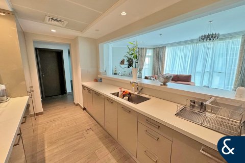 Jumeirah Beach Residence, Dubai, UAE의 판매용 아파트 침실 3개, 214제곱미터 번호 667602 - 사진 9