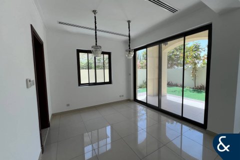Vila u gradu Arabian Ranches 2, Dubai, UAE 4 spavaće sobe, 300 m2 Br. 667597 - Slika 4