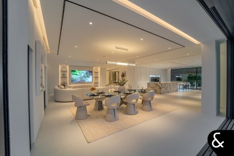 Villa à vendre à Jumeirah Golf Estates, Dubai, EAU 5 chambres, 772 m2 № 667598 - photo 8