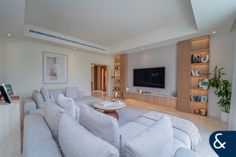 Villa zum Verkauf in Dubai Sports City, Dubai, VAE 5 Schlafzimmer, 446 m2 Nr. 667599 - Foto 9