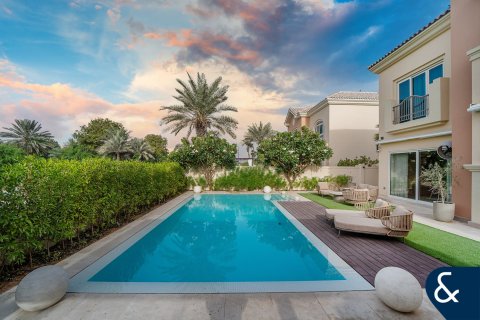 Villa zum Verkauf in Dubai Sports City, Dubai, VAE 5 Schlafzimmer, 446 m2 Nr. 667599 - Foto 26