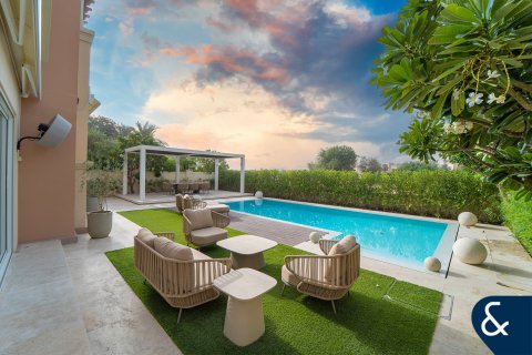 Villa zum Verkauf in Dubai Sports City, Dubai, VAE 5 Schlafzimmer, 446 m2 Nr. 667599 - Foto 23