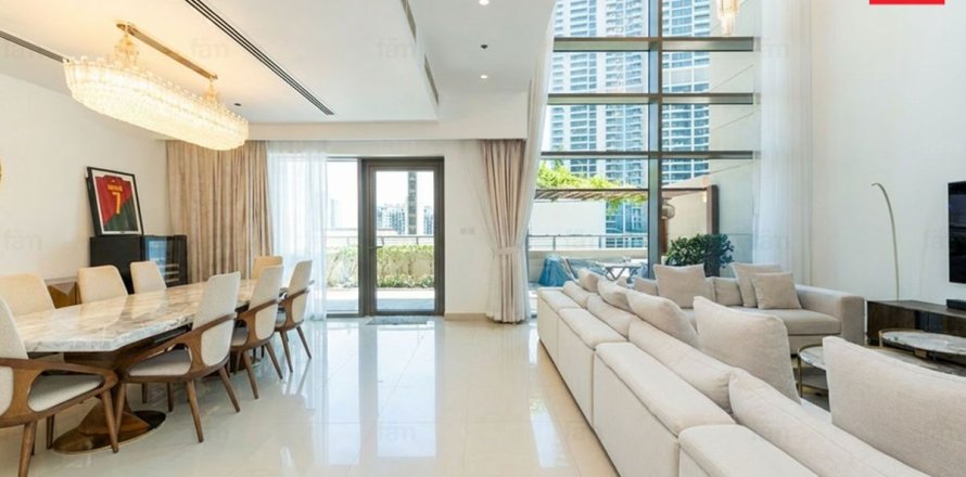 Appartement à Dubai, EAU: 4 chambres, 325.5 m2 № 701313