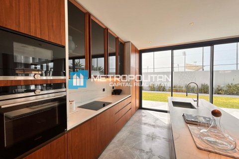 Saadiyat Island, Abu Dhabi, संयुक्त अरब अमीरात में विला, 4 बेडरूम, 461 वर्ग मीटर, संख्या 694719 - फ़ोटो 5
